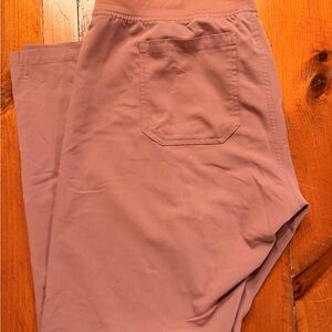 Figs Women’s Livingston size large regular